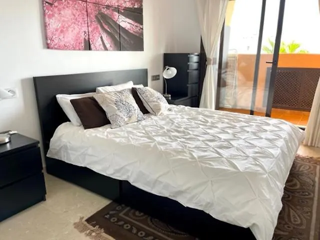 Calanova Seagolf, 2-Bed, 2-Bath Apartment In Beach/Golf Area Mijas